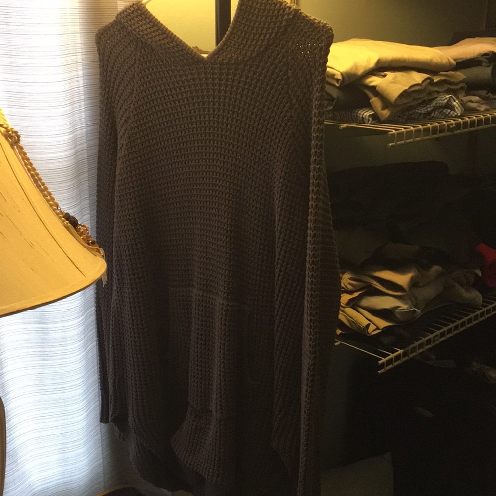 Sweater Tunic. Crochet material.